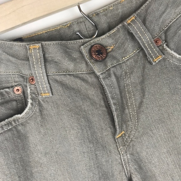 Lucky Brand Lola Straight Leg Jean Size 6/28 - Picture 6 of 8